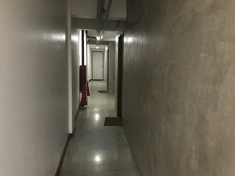 Apê 102, 2 quartos, Térreo | WiFi | JC STAYS