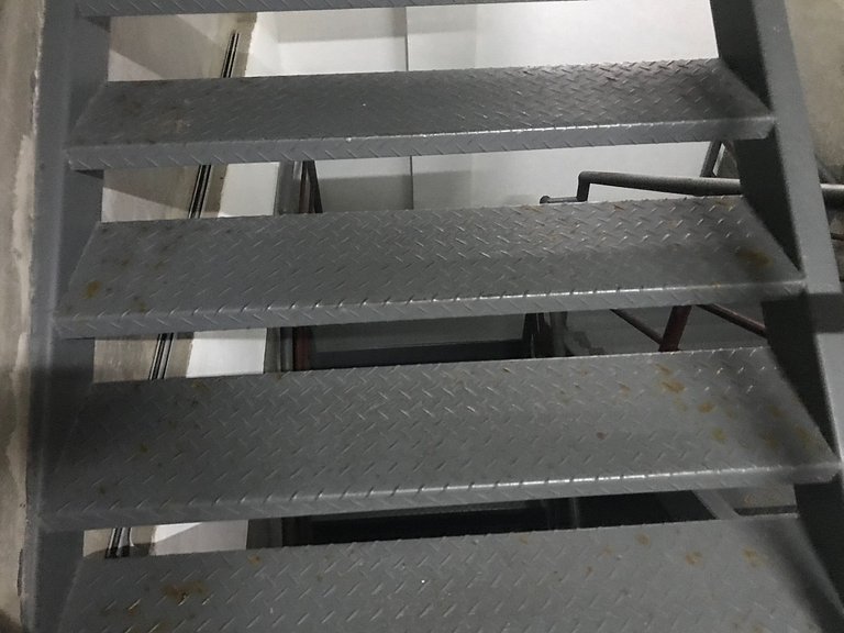 Apê 102, 2 quartos, Térreo | WiFi | JC STAYS