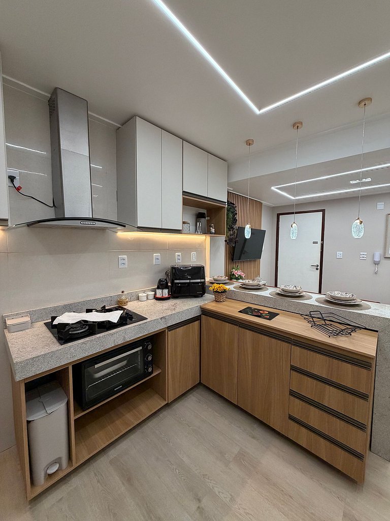 Apê 102, 2 quartos, Térreo | WiFi | JC STAYS