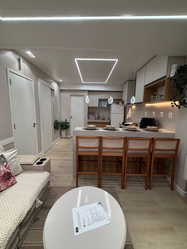 Apê 102, 2 quartos | WiFi | JC STAYS